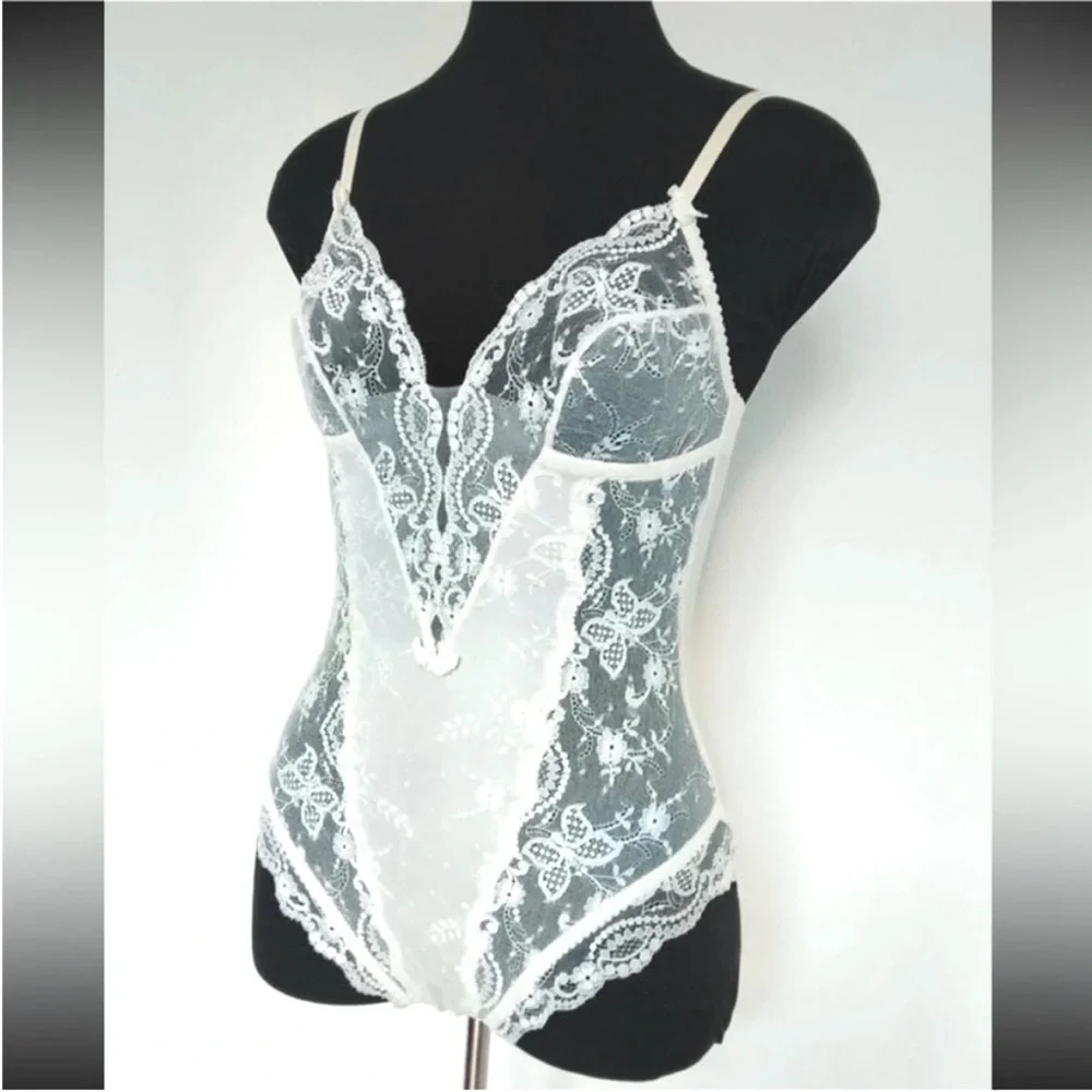La Perla documented Vintage Elegant White Bridal Lace Bodysuit